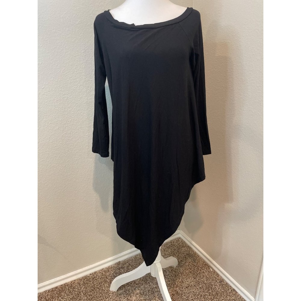Atina Cristina Black Long Sleeve Asymmetrical Top / Tunic
